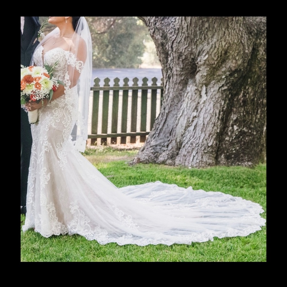 Wedding Dress Essence of Australia 2988